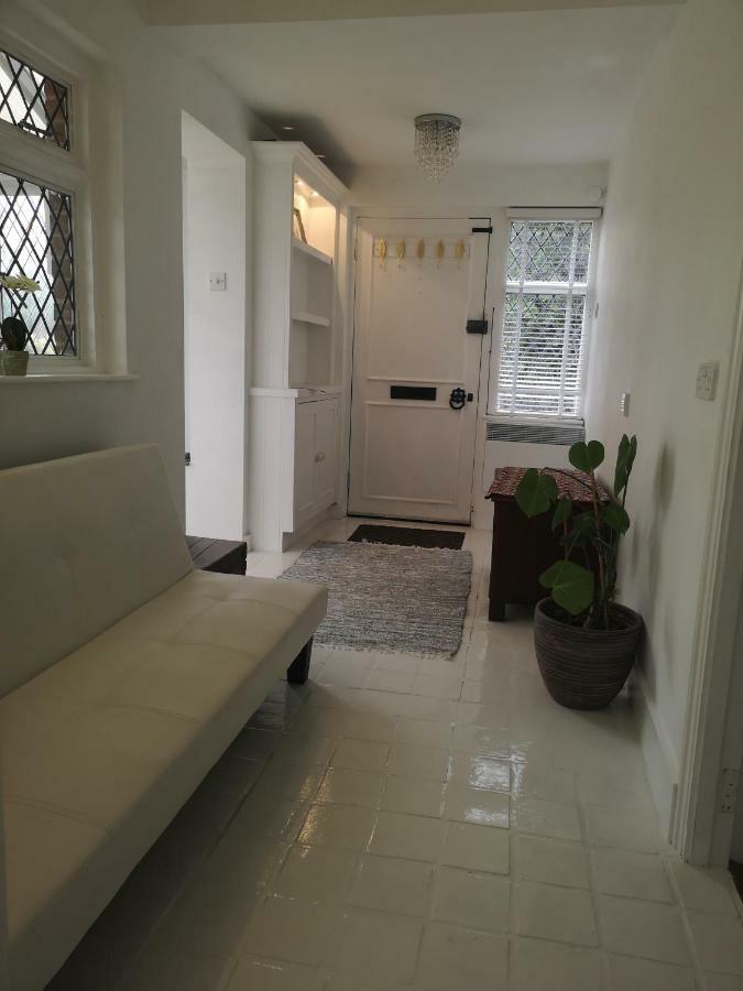 Easytoostay Paygate Cottage Brenchley Exterior photo
